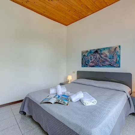 Apartment Al Peveri - Private Parking & Near - Happy *